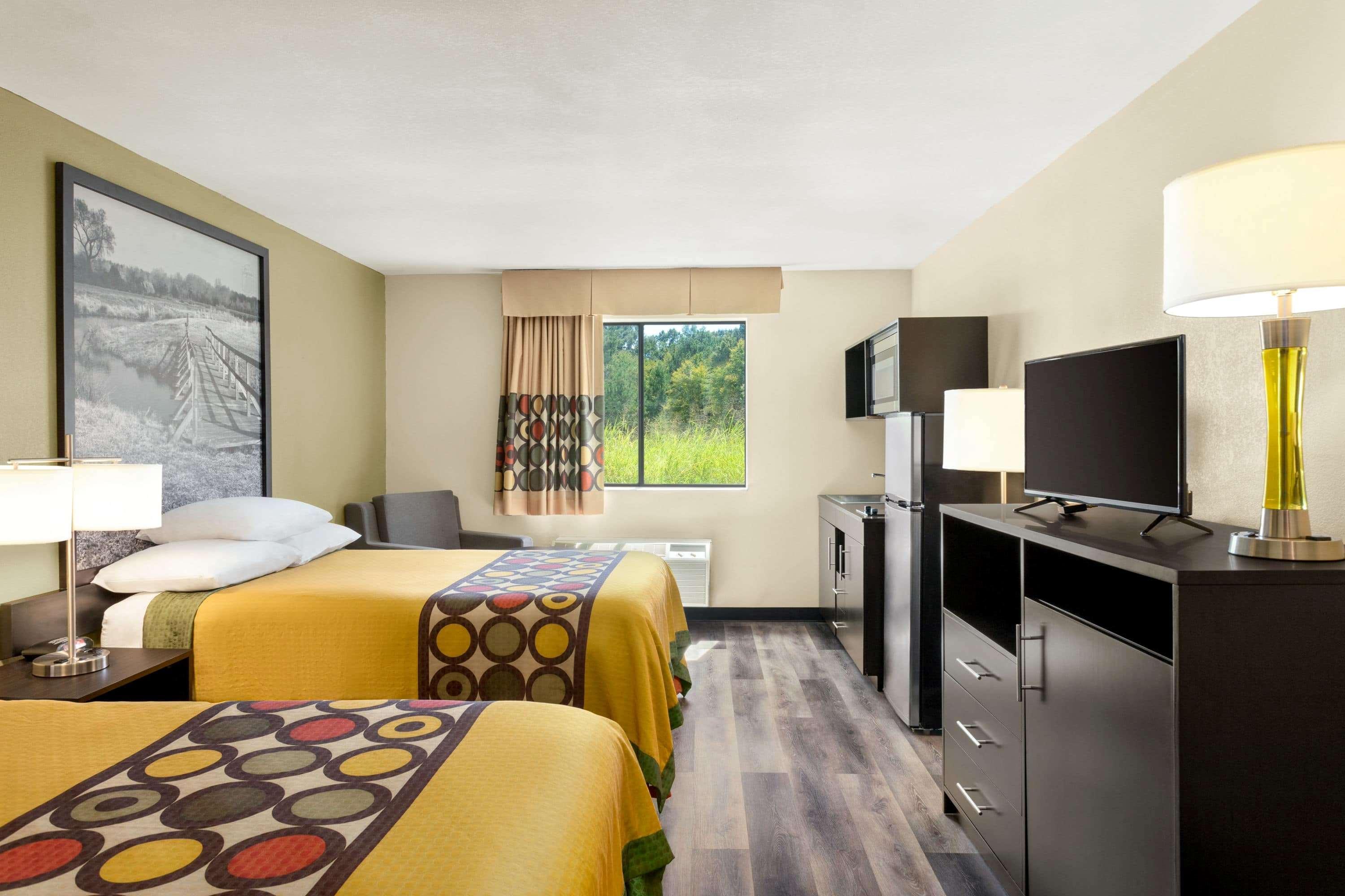Super 8 By Wyndham Clinton Hotel Kültér fotó